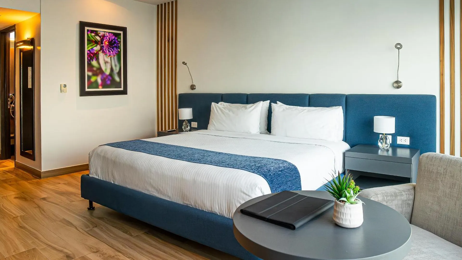 Hotel Wyndham Guayaquil, Puerto Santa Ana