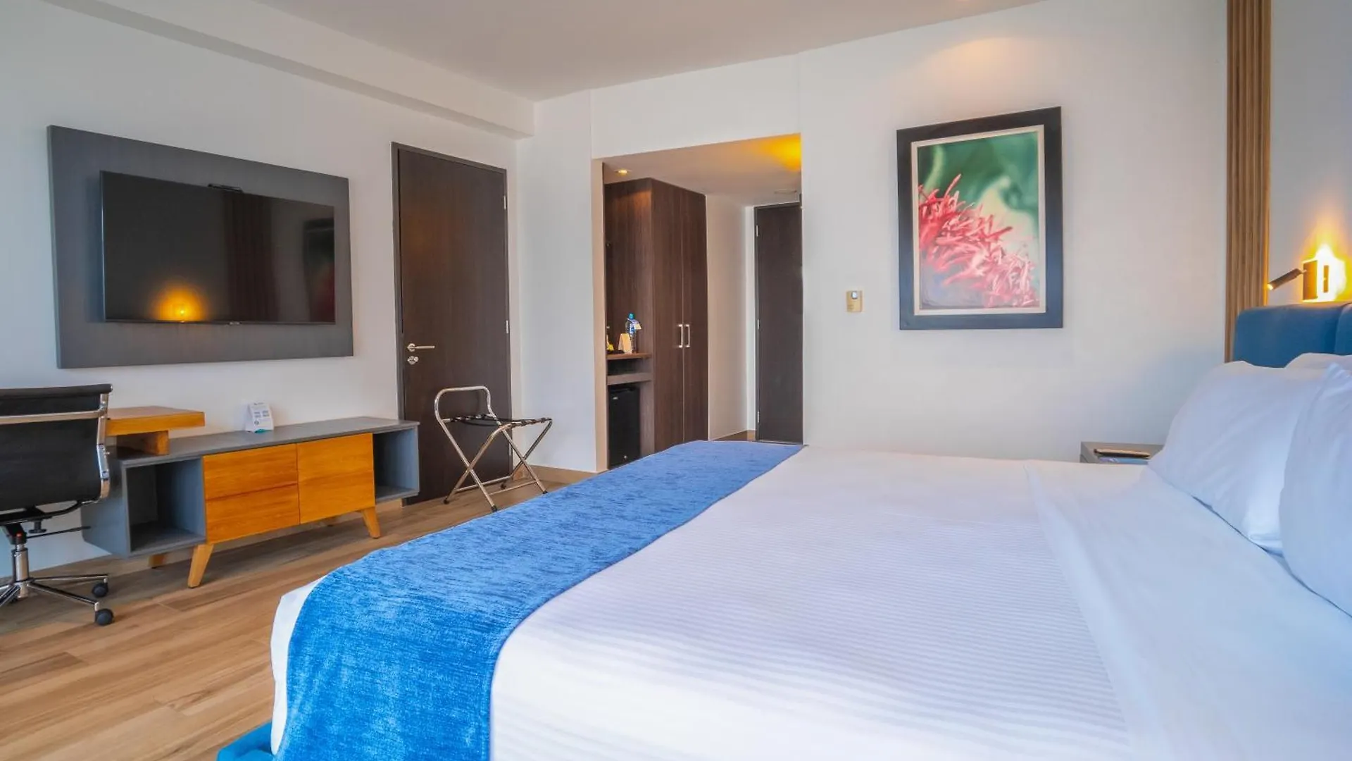 Hotel Wyndham Guayaquil, Puerto Santa Ana